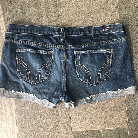 Hollister shorts - Picture 2 of 3